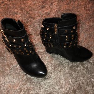 BCBGeneration Aspen Ankle Wedges